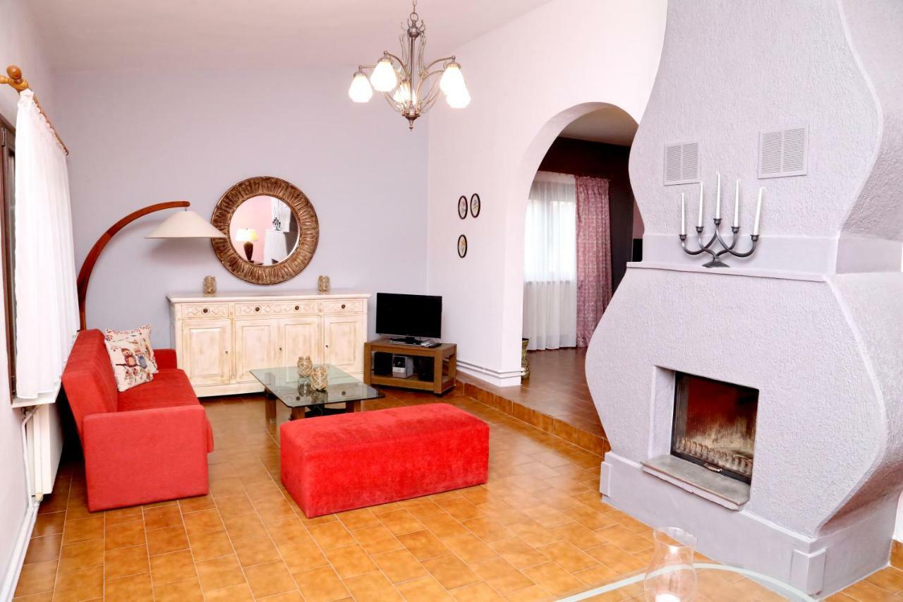 Villa Christie Keramotí Buitenkant foto